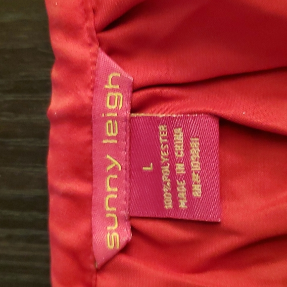 Blouse - Picture 2 of 2